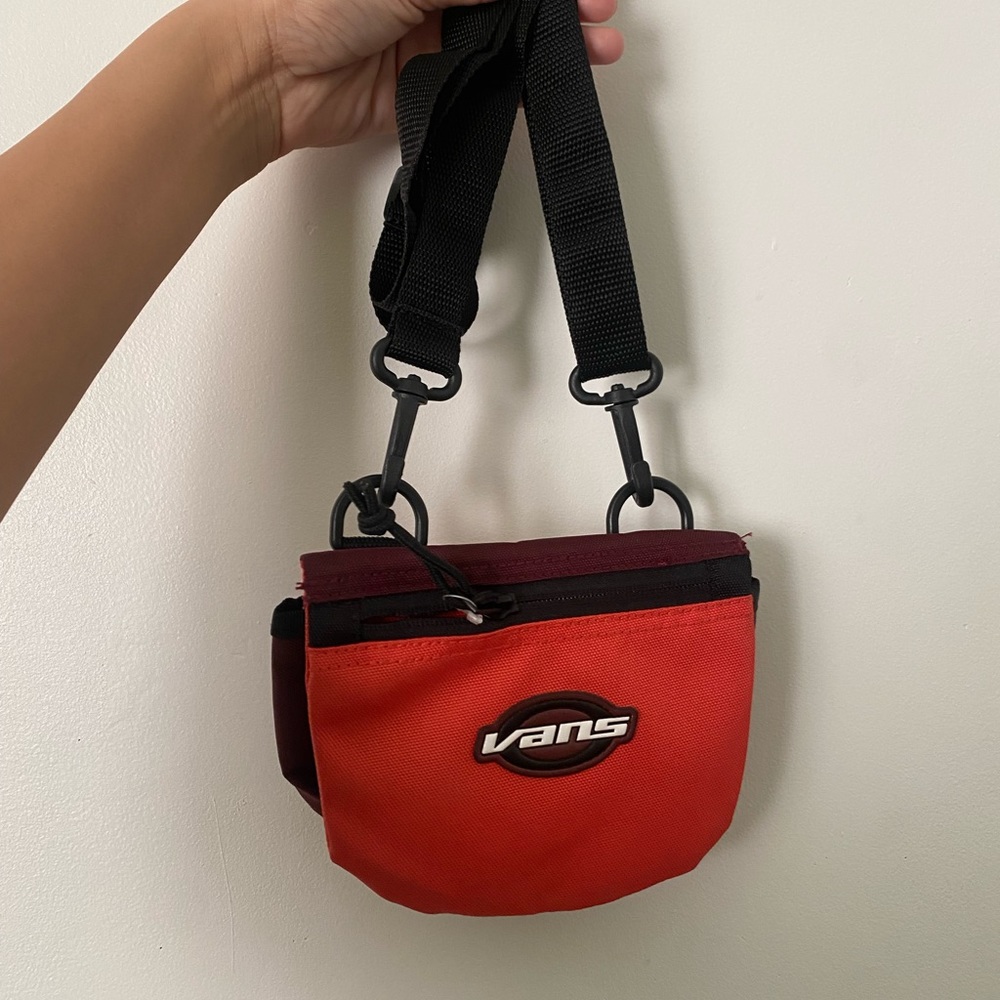 NEW- Vans Crossbody Mini